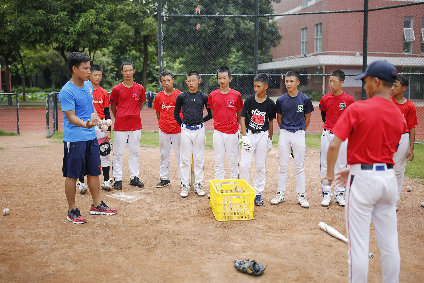 图集｜“棒球之城”中山，正全力挥出“本垒打”