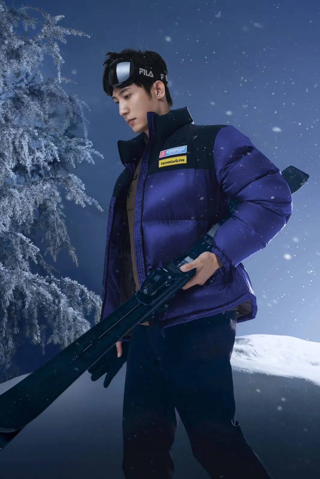 Balenciaga发布橄榄球系列