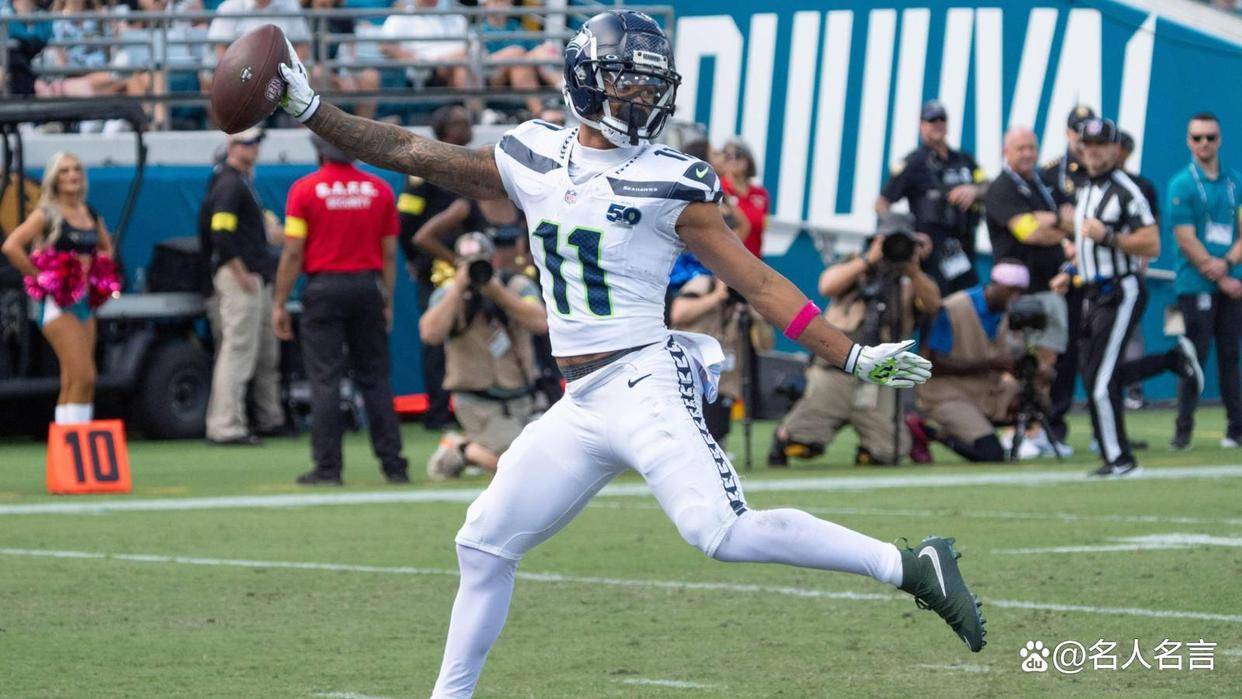 9周赛罢，NFL十大MVP热门候选：海鹰两将入选，小马跑卫居首