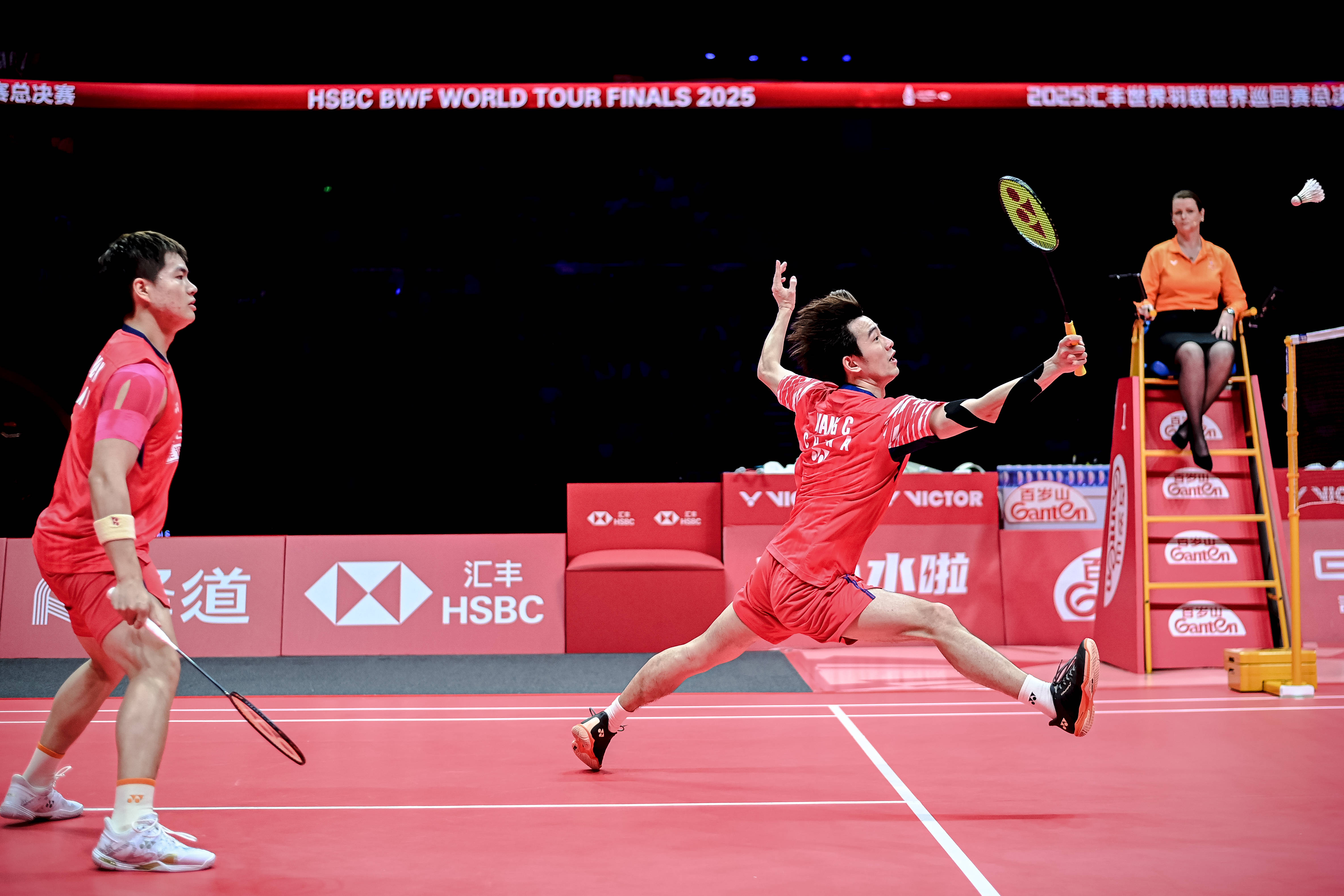 羽毛球世巡赛总决赛：梁伟铿/王昶晋级男双决赛