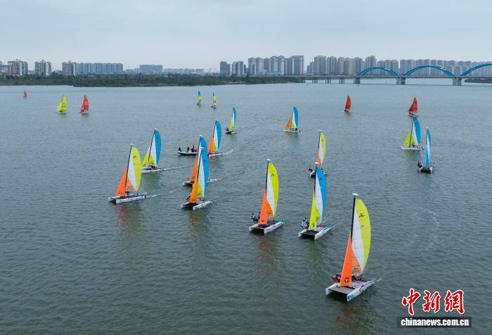 2025海南“南渡江”国际帆船邀请赛开赛