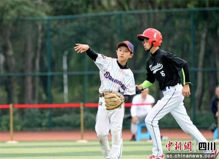 棒球少年挥棒启航 MLB CUP秋季公开赛成都站收官